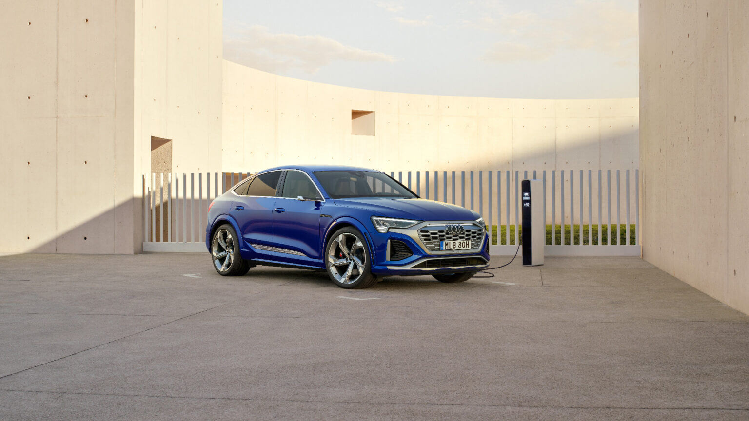 Bla Audi Q8 E Tron Elbil 1536X864 1